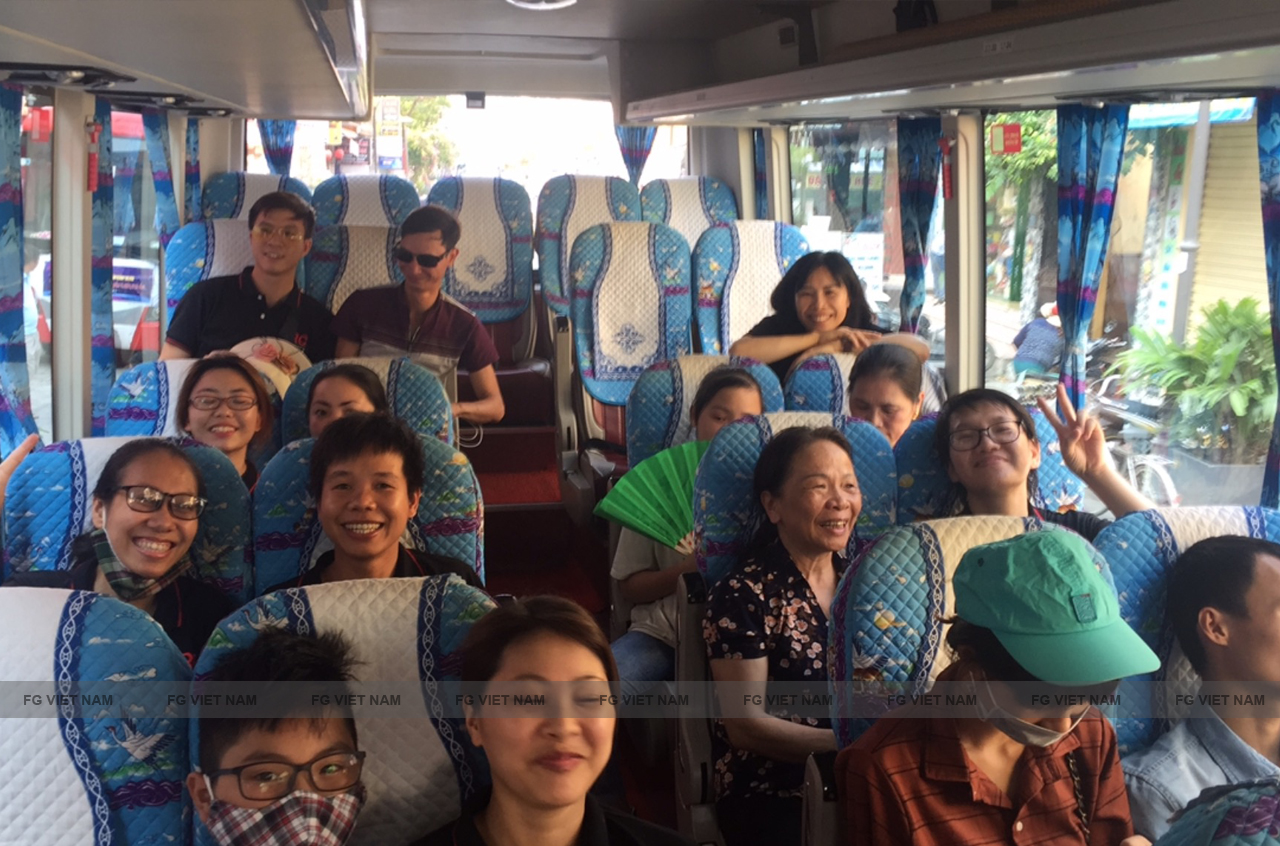 2019-tour-hue-01