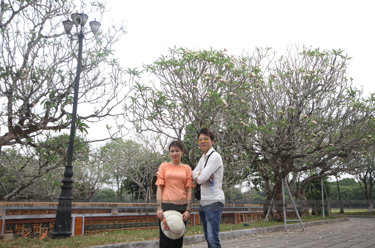 2019-tour-hue-16