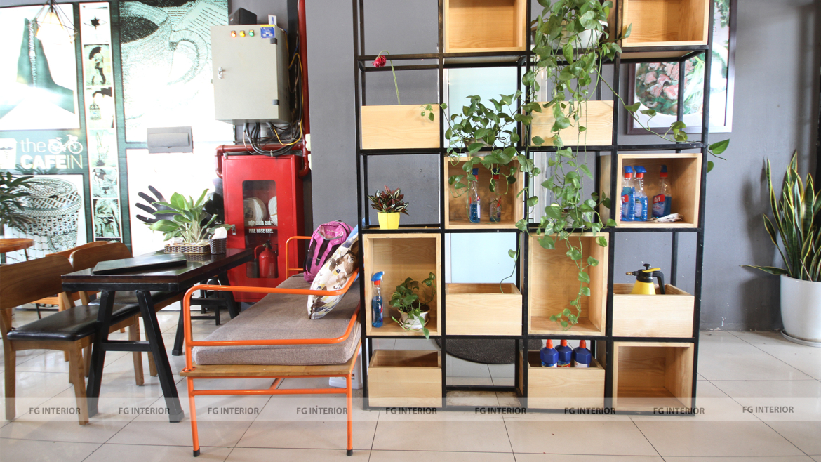 Ung dung nhâm nhi cafe và ngắm cảnh tại The Cafein - chung cư N04 Thành Thái