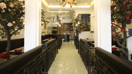 Một Paris thu nhỏ lãng mạn bên trong nhà hàng Paris restaurant